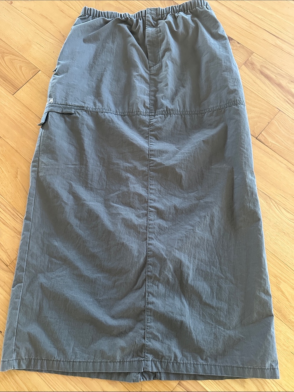 Classic Gray Utility Midi Skirt - Comfortable Everyday Style